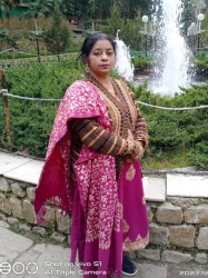 Zahida naaz